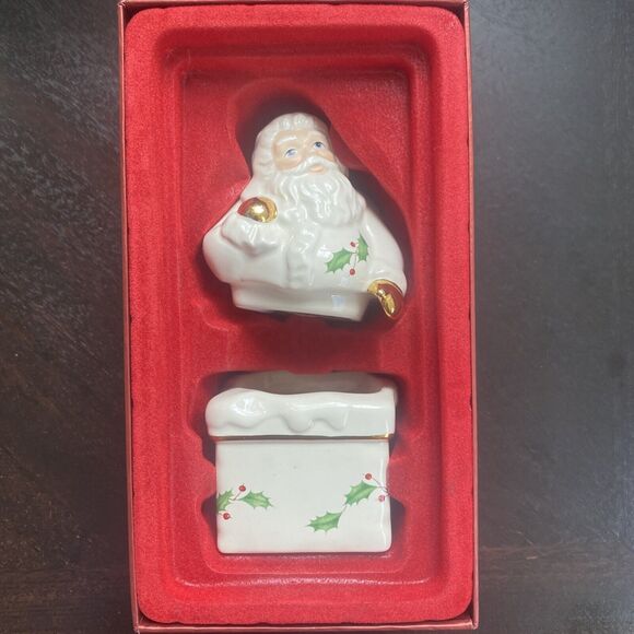 Lenox Salt Pepper Shakers 2003 Holiday Santa Atop Chimney Stackable Original Box - Picture 3 of 11